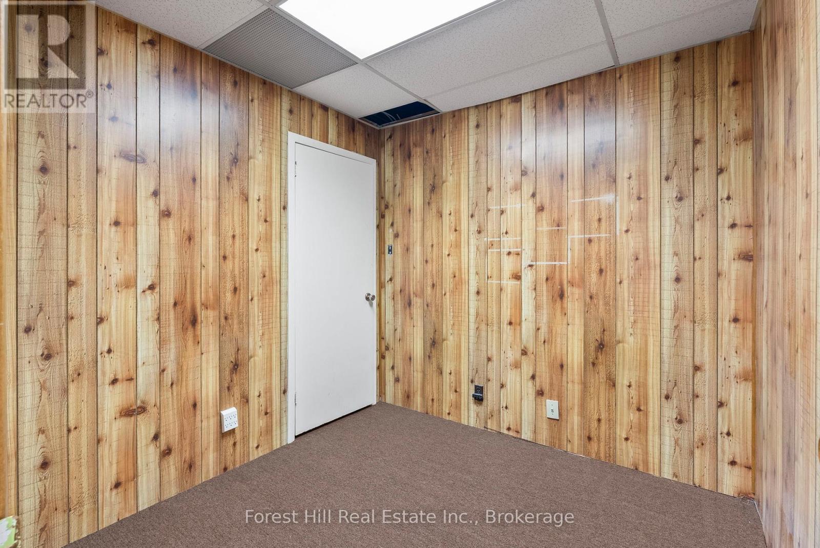 Unit #3 - 868 3rd Avenue E, Owen Sound, Ontario  N4K 2K5 - Photo 8 - X12286247