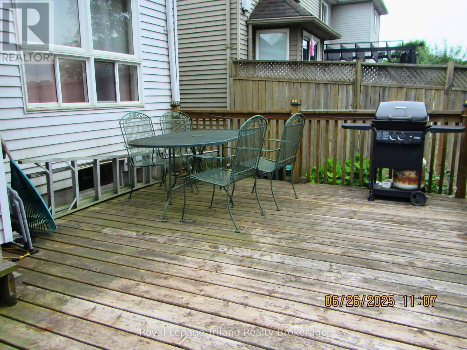 48 Canrobert Street, Woodstock, Ontario  N4S 8W9 - Photo 20 - X12249056
