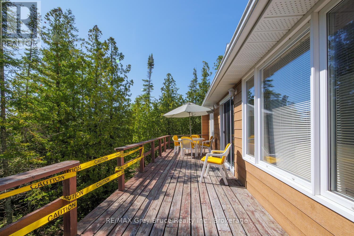 159 Zorra Drive, Northern Bruce Peninsula, Ontario  N0H 2R0 - Photo 30 - X12286237