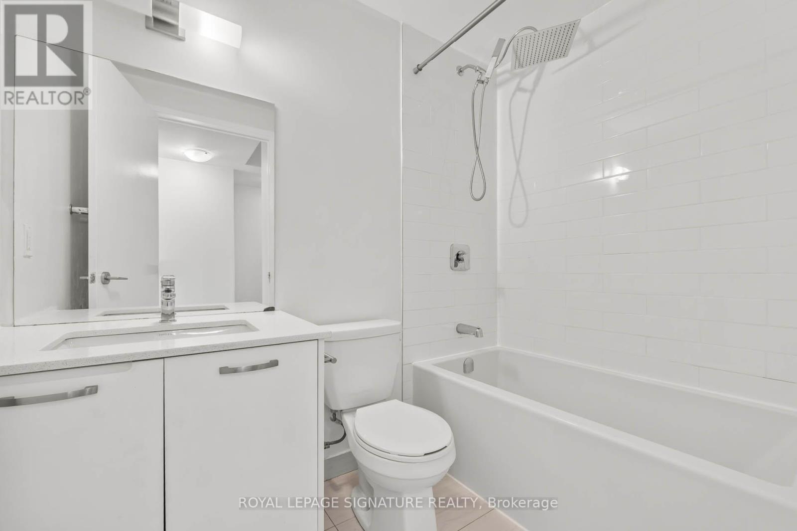 Property at 405 - 1630 QUEEN STREET E image 4