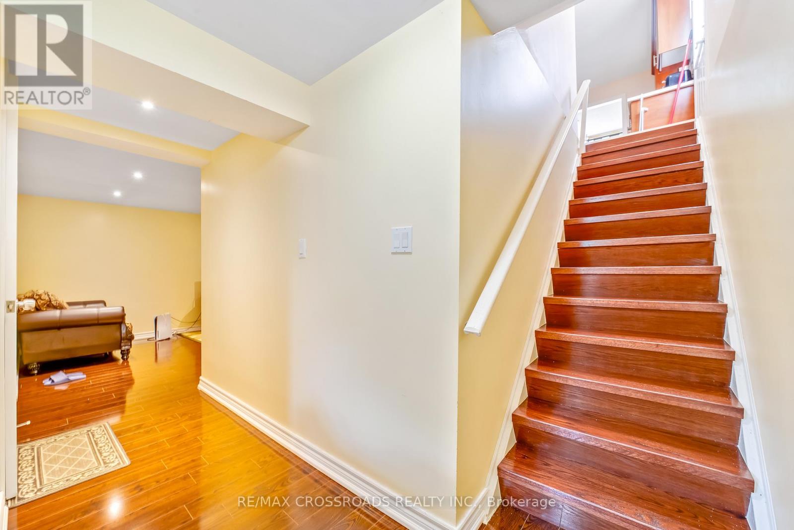 56 Hutcherson Square, Toronto, Ontario  M1B 1C6 - Photo 13 - E12286058