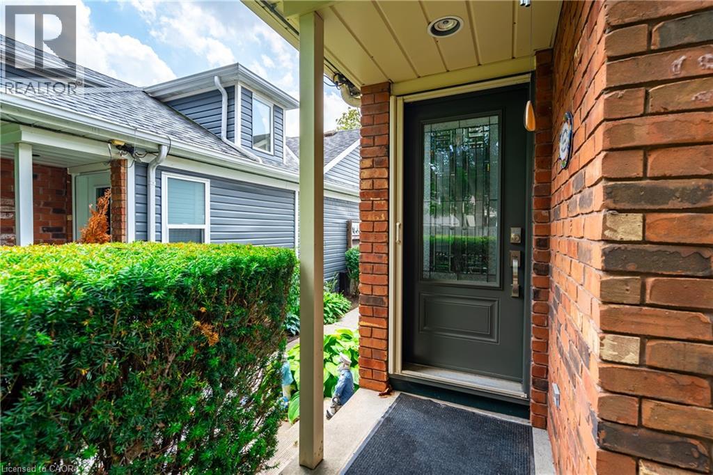 175 Fiddlers Green Road Unit# 26, Ancaster, Ontario  L9G 4Z7 - Photo 2 - 40751530