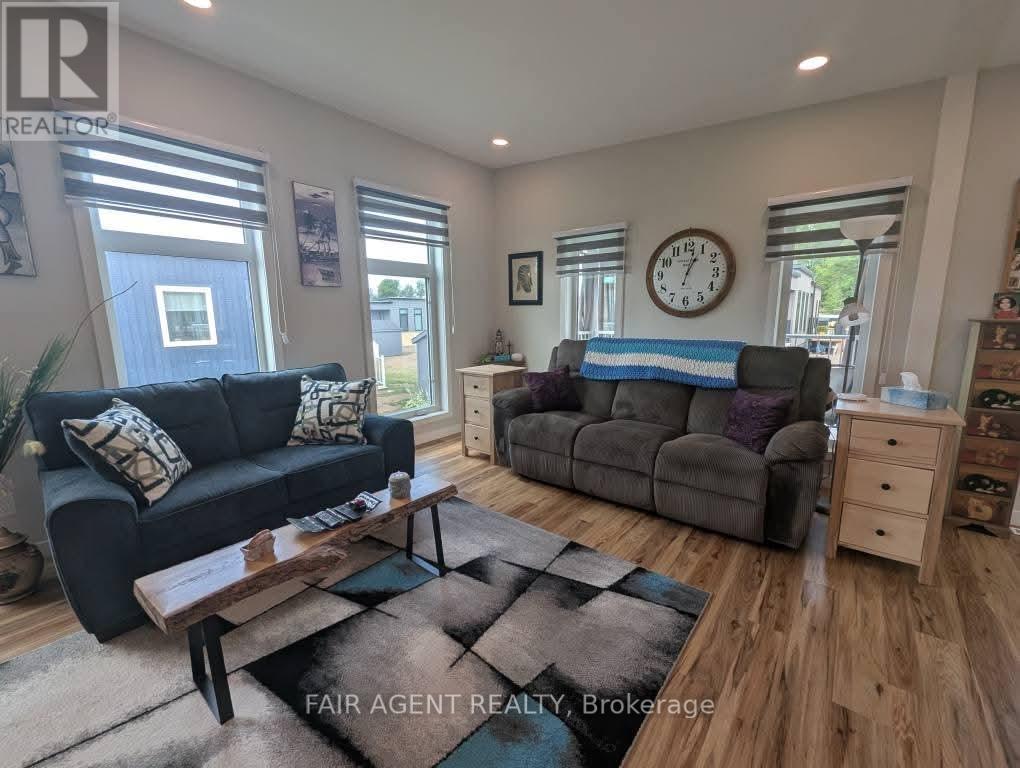 1411 - 5007 On-21 Highway, Saugeen Shores, Ontario  N0H 2C5 - Photo 10 - X12268309