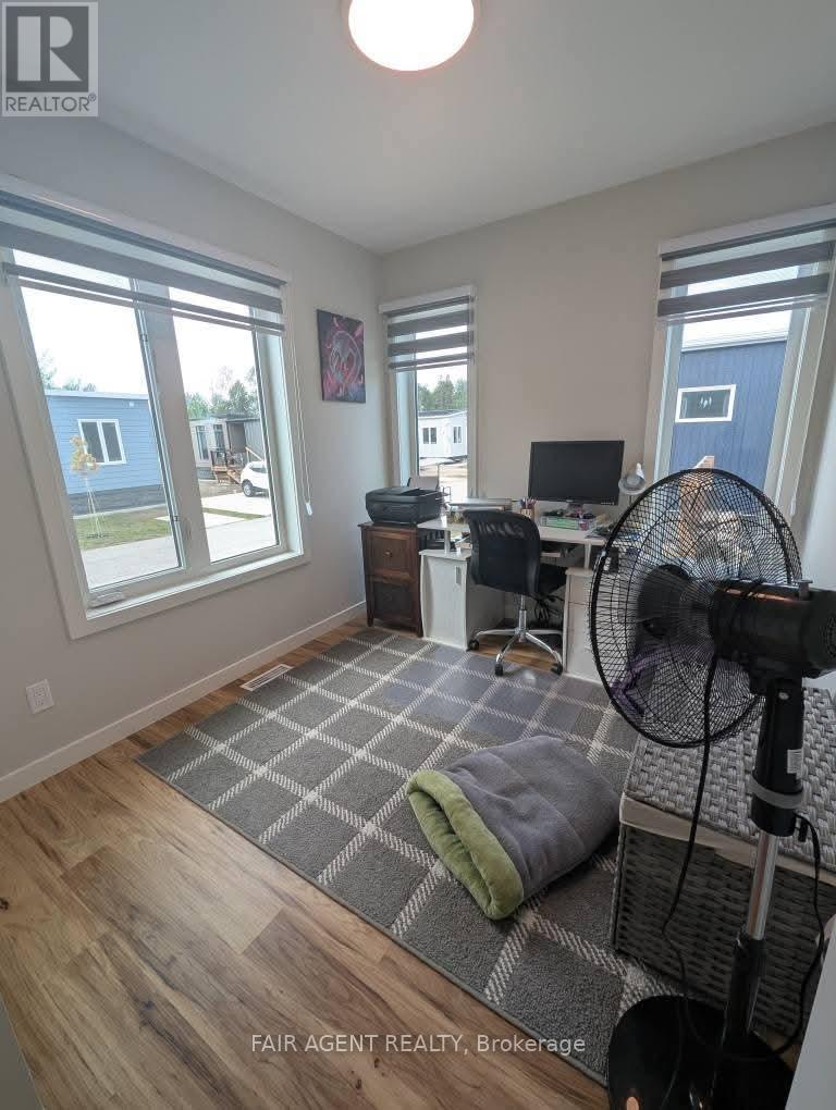 1411 - 5007 On-21 Highway, Saugeen Shores, Ontario  N0H 2C5 - Photo 15 - X12268309