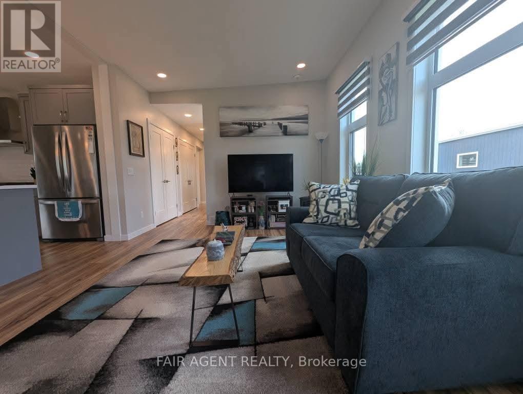 1411 - 5007 On-21 Highway, Saugeen Shores, Ontario  N0H 2C5 - Photo 11 - X12268309