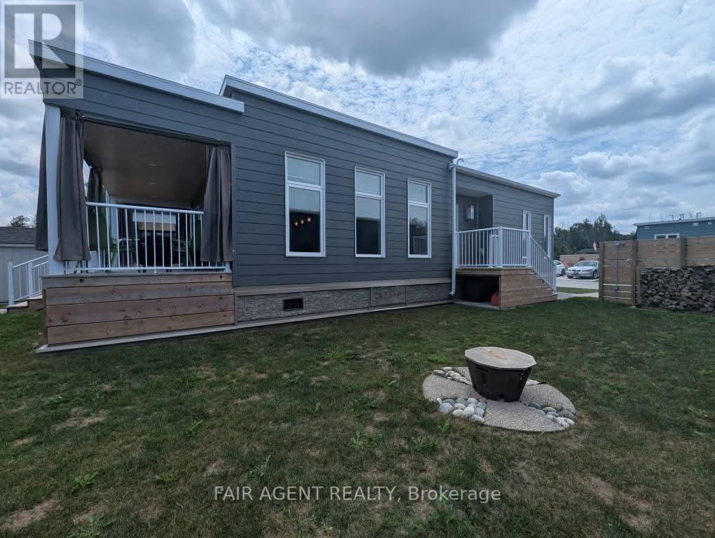 1411 - 5007 On-21 Highway, Saugeen Shores, Ontario  N0H 2C5 - Photo 2 - X12268309