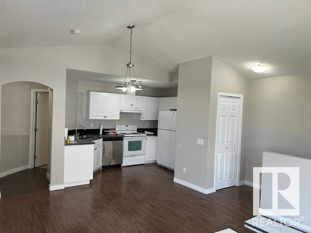 Property at #11 150 EDWARDS DR SW image 4
