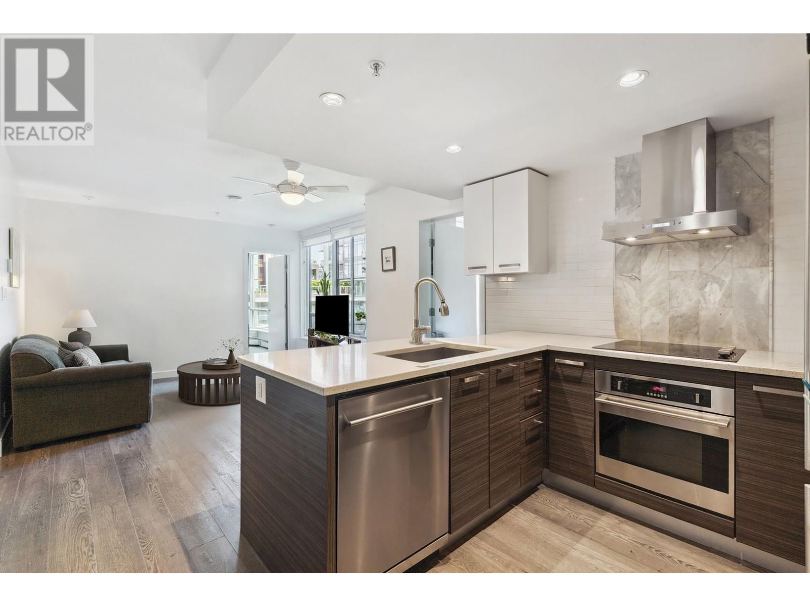 621 1783 Manitoba Street, Vancouver, British Columbia  V5Y 0K1 - Photo 2 - R3020530