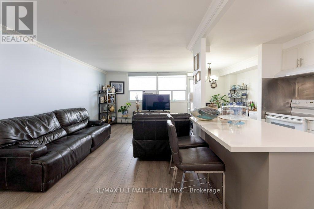 Property at 1202 - 541 BLACKTHORN AVENUE image 3