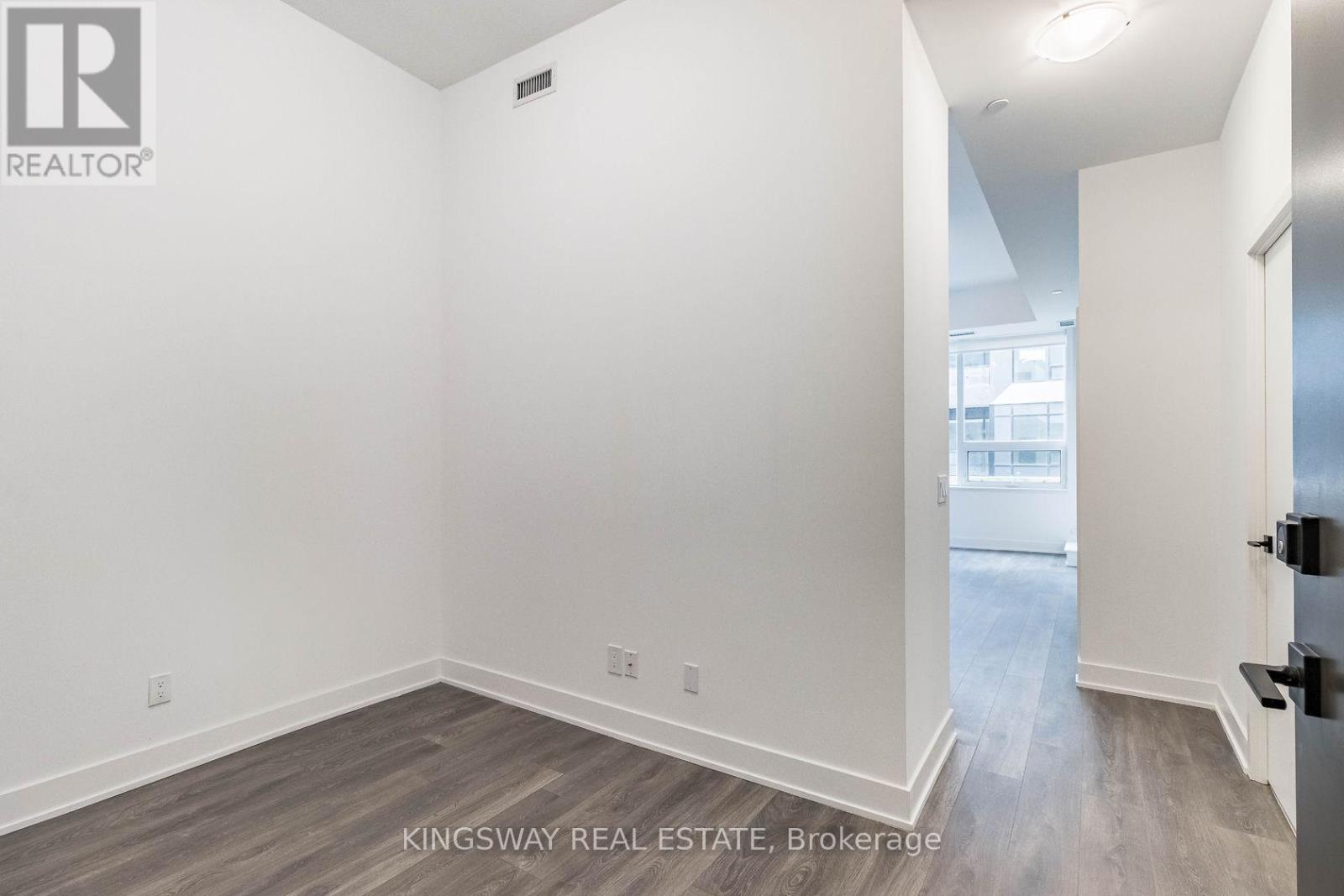 346 - 2485 Taunton Road, Oakville, Ontario  L6H 3R9 - Photo 8 - W12286025