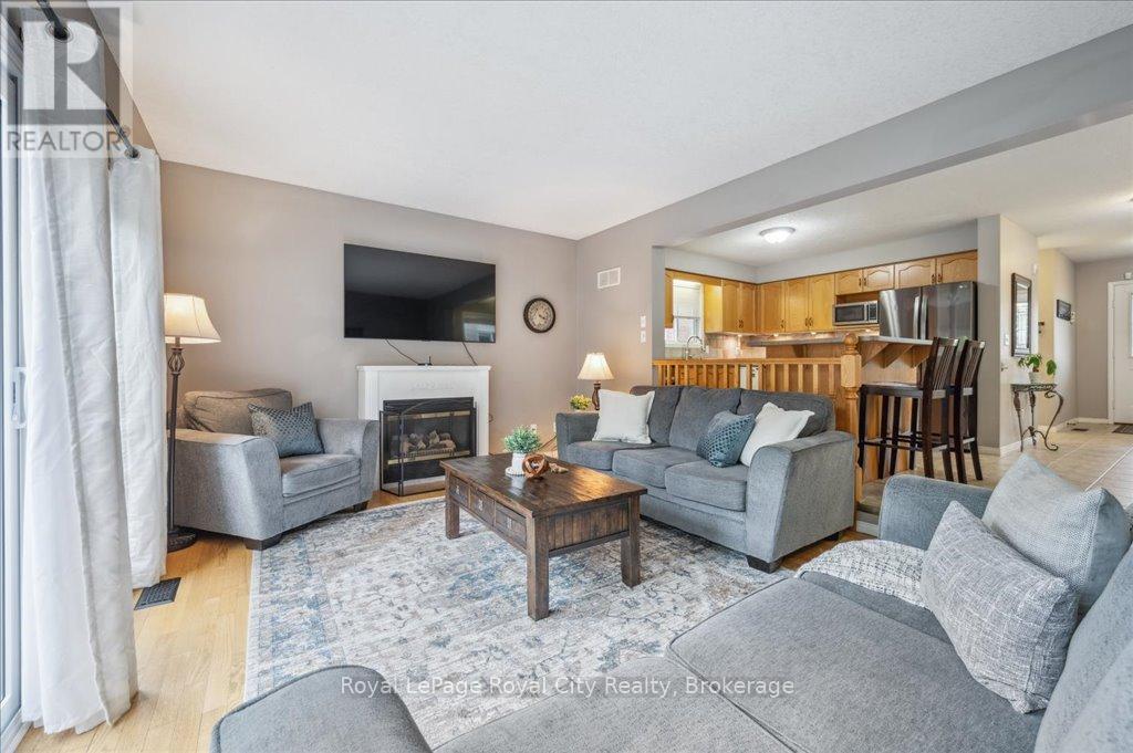 93 Doyle Drive, Guelph, Ontario  N1G 5B9 - Photo 17 - X12285533