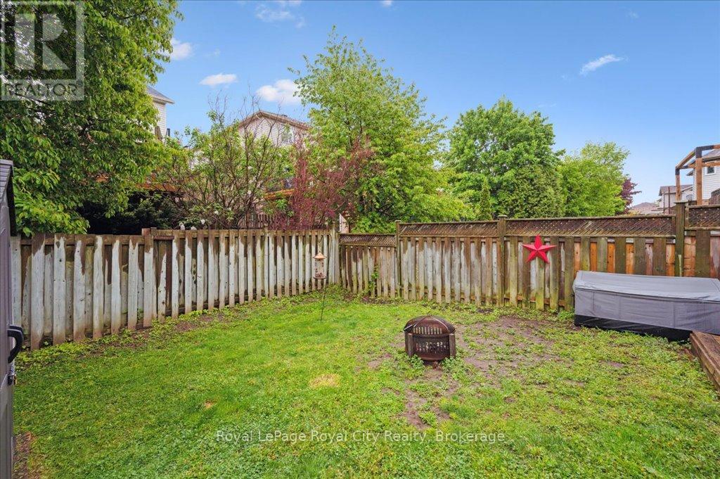 93 Doyle Drive, Guelph, Ontario  N1G 5B9 - Photo 35 - X12285533