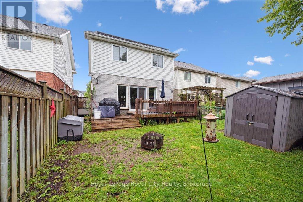 93 Doyle Drive, Guelph, Ontario  N1G 5B9 - Photo 36 - X12285533