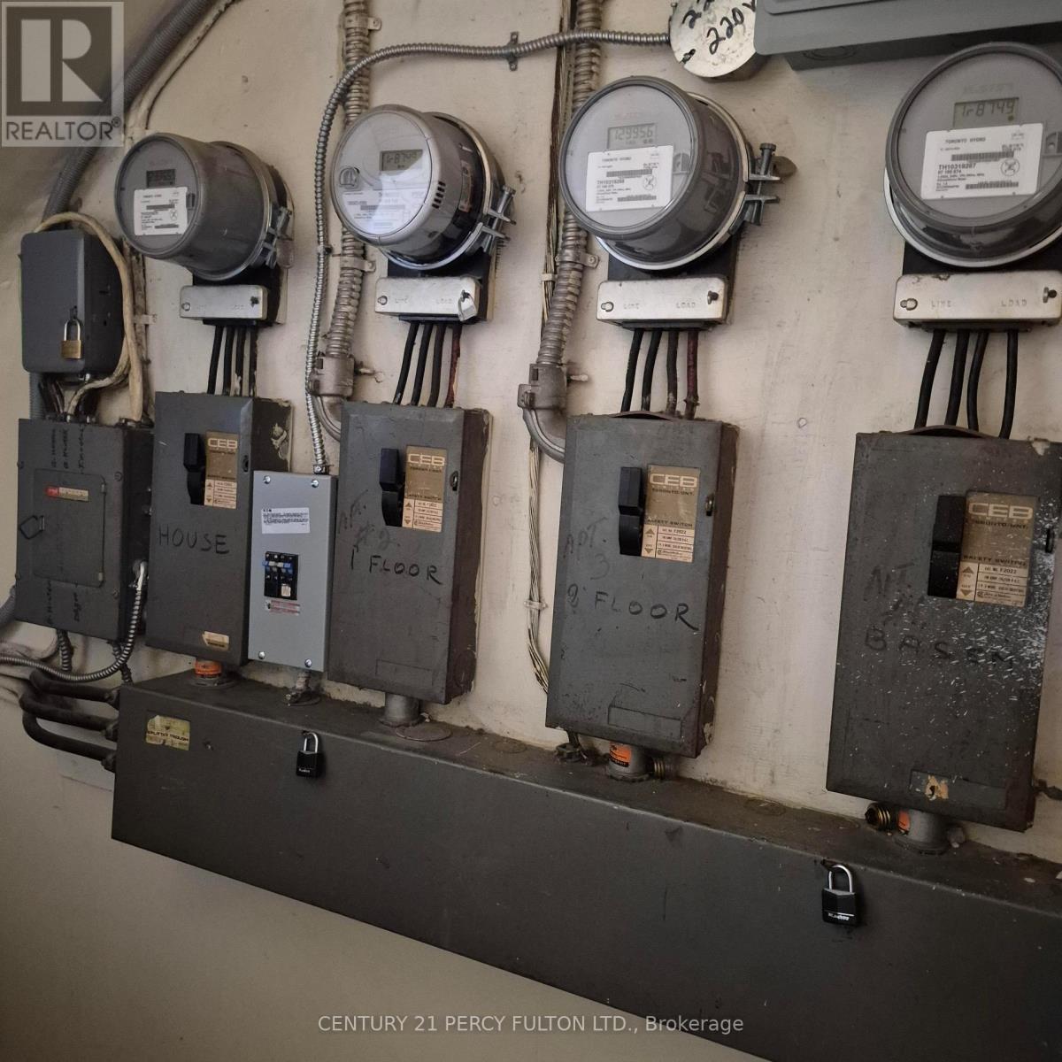 559a Birchmount Road, Toronto (Clairlea-Birchmount), Ontario  M1K 1P8 - Photo 31 - E12285390