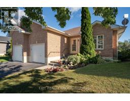 26 Aletha Drive, Prince Edward County (Wellington Ward), Ca