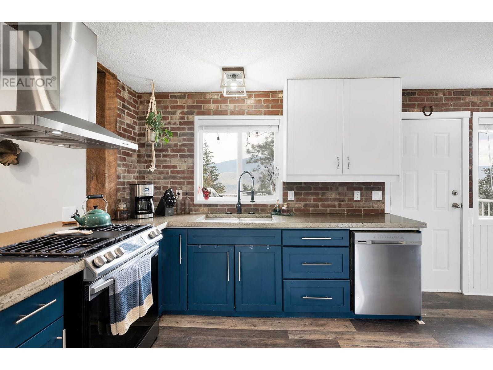 Property at 5350 RONDE Lane image 1