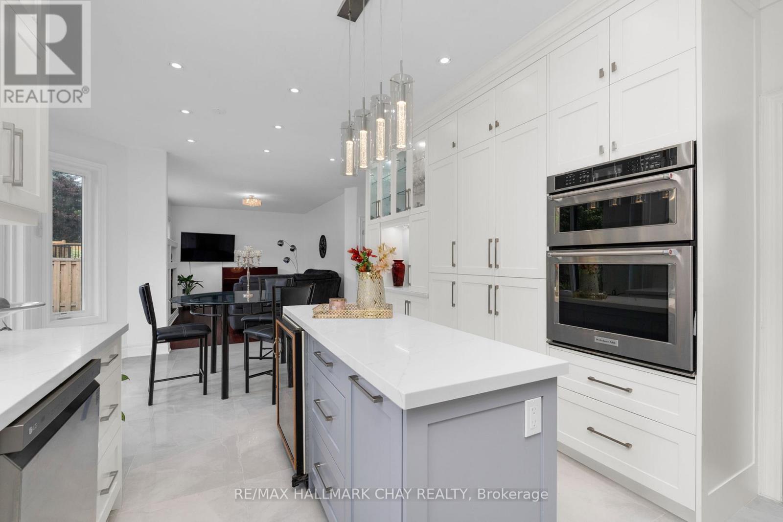 90 Birkhall Place, Barrie, Ontario  L4N 0K2 - Photo 11 - S12286154