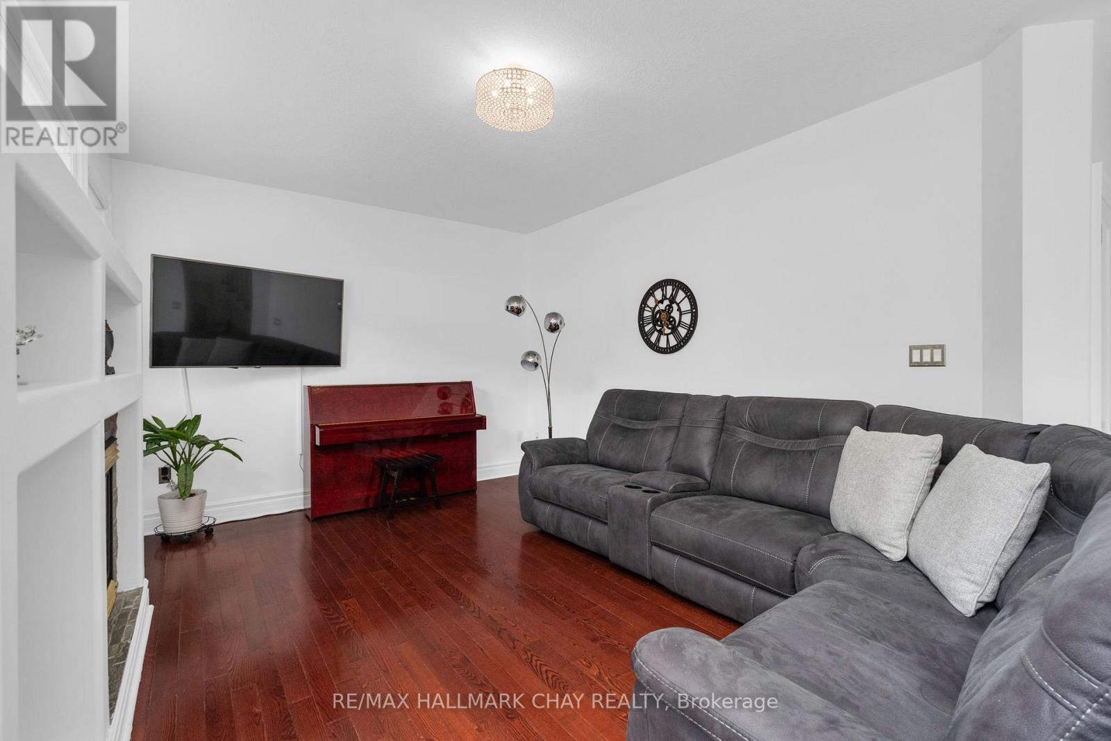 90 Birkhall Place, Barrie, Ontario  L4N 0K2 - Photo 18 - S12286154
