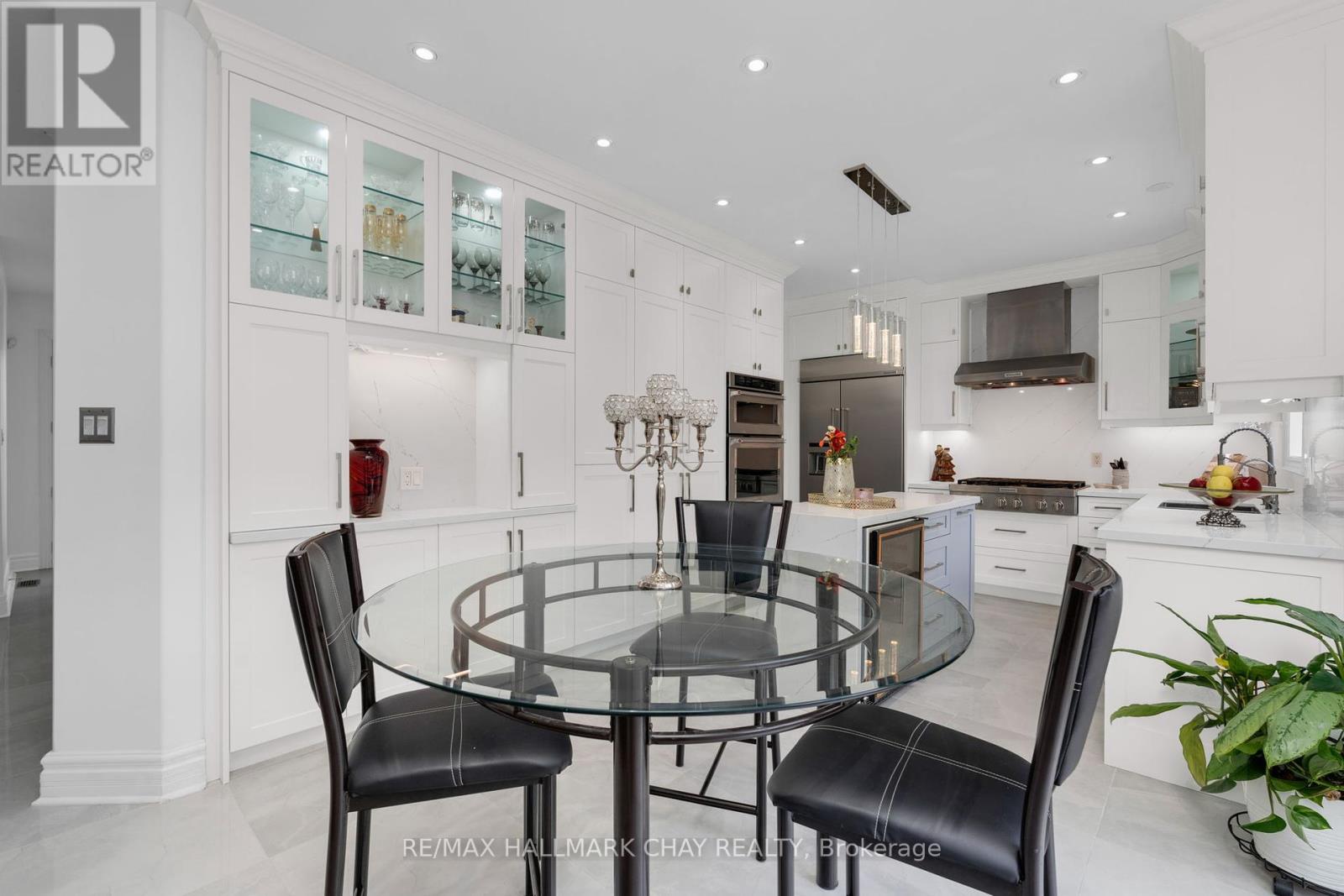 90 Birkhall Place, Barrie, Ontario  L4N 0K2 - Photo 8 - S12286154
