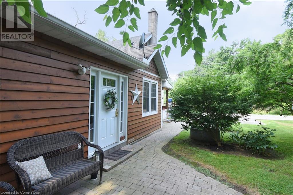 Property at 662 OLD DUNDAS Road image 2