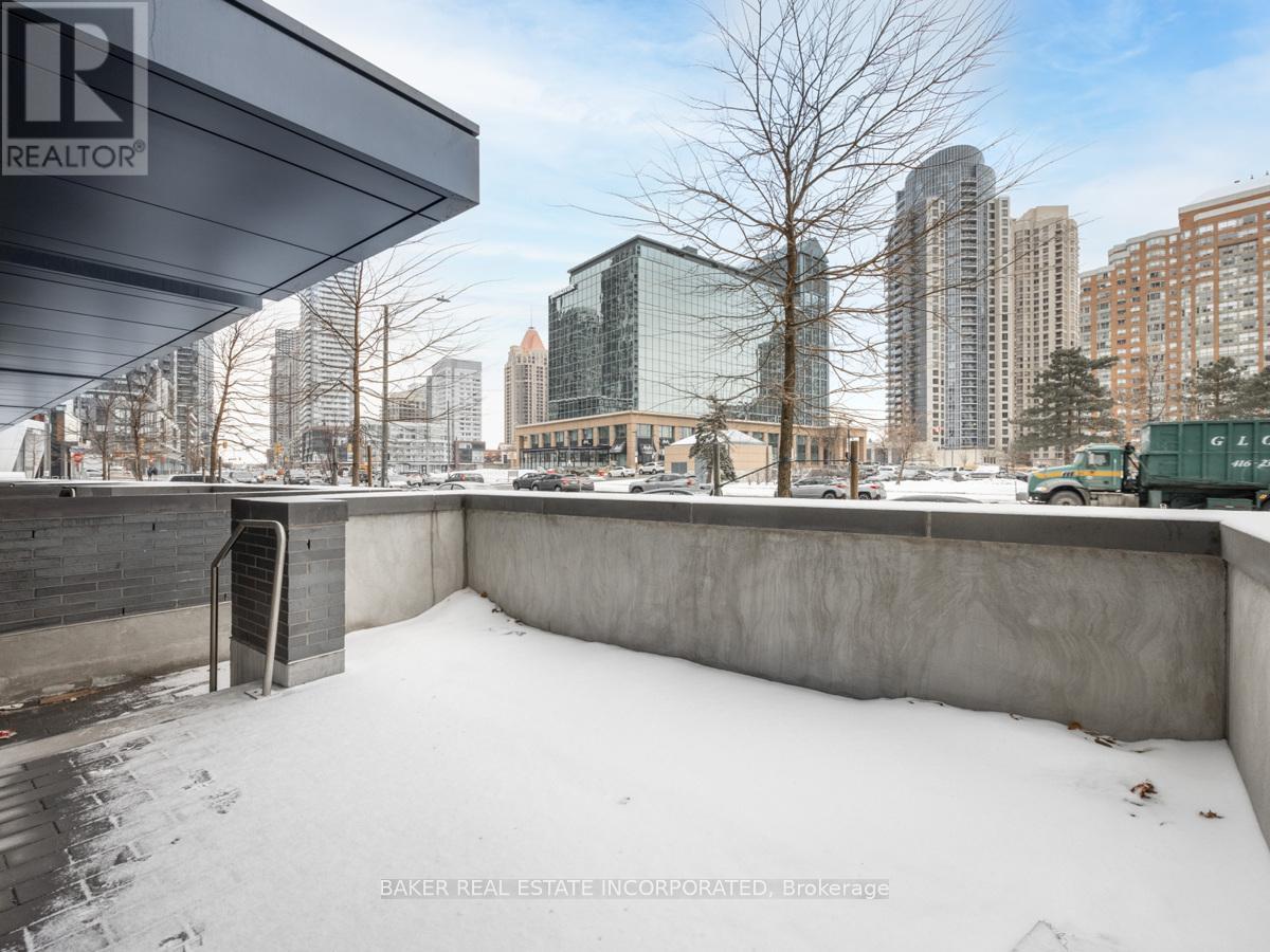 407 Webb Drive, Mississauga, Ontario  L5B 0M4 - Photo 32 - W12286112
