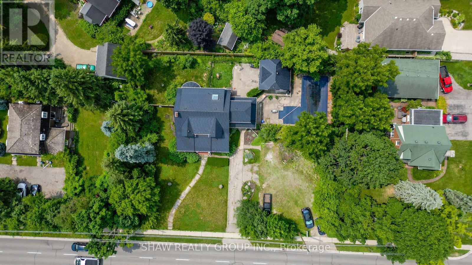 Property at 2032 CORONATION BOULEVARD image 4