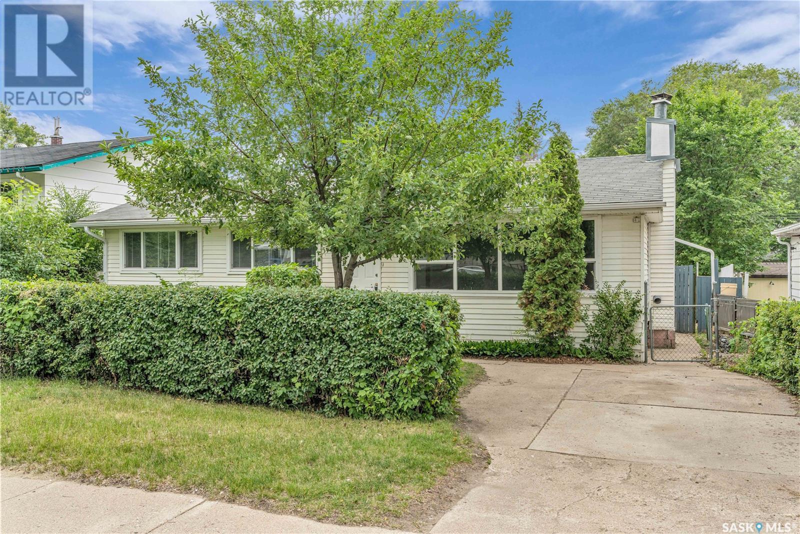 1721 E AVENUE N, saskatoon, Saskatchewan