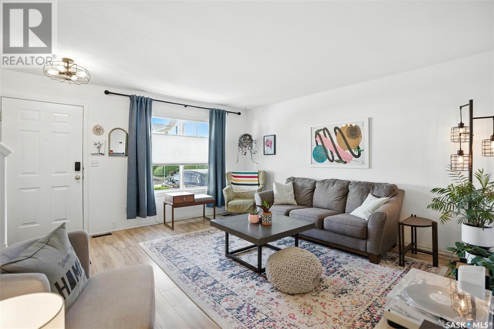 30 809 Kristjanson ROAD, saskatoon, Saskatchewan