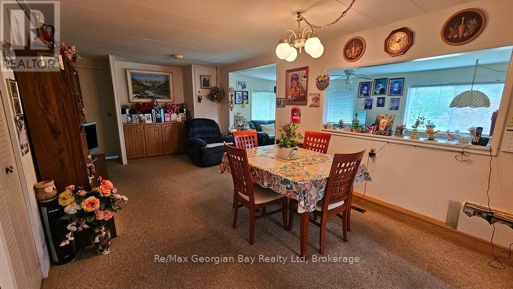 27 Mimosa Drive, Innisfil, Ontario  L9S 1P8 - Photo 6 - N12286424