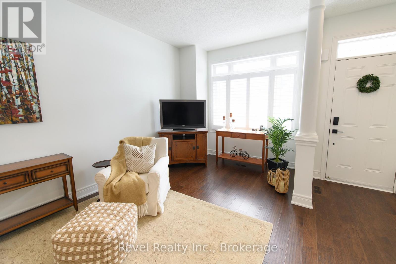 25 North Maple Street, Collingwood, Ontario  L9Y 0J3 - Photo 3 - S12286365
