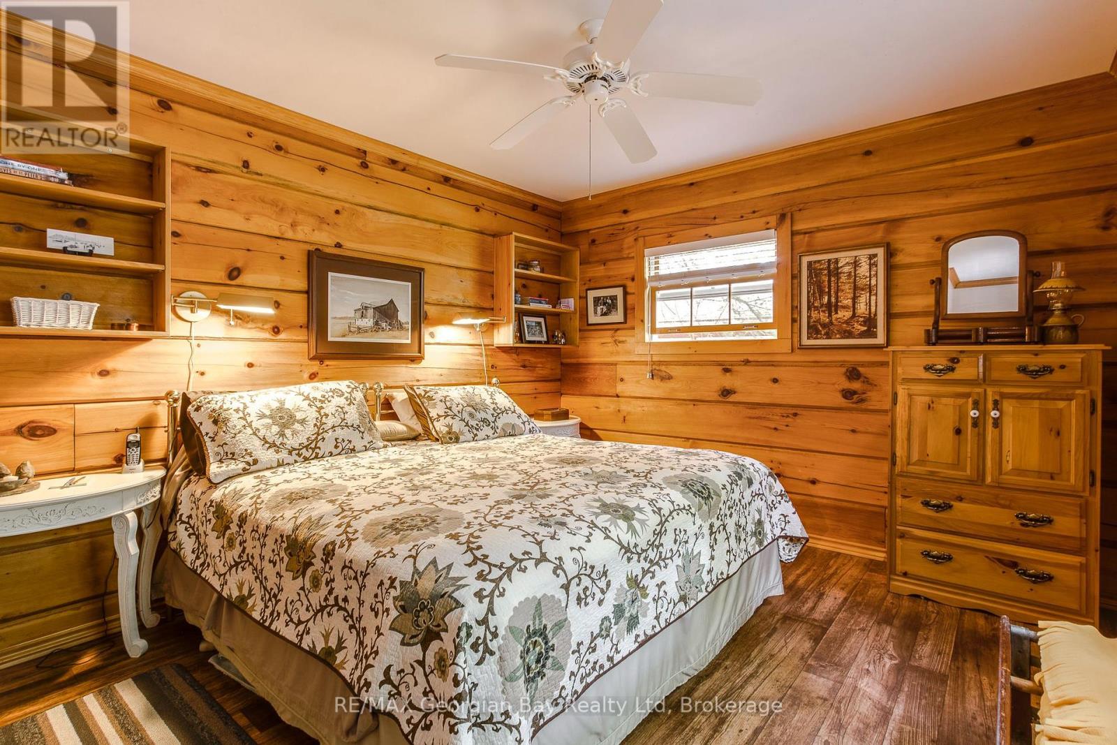 698 Tiny Beaches Road S, Tiny, Ontario  L0L 2T0 - Photo 17 - S12286374