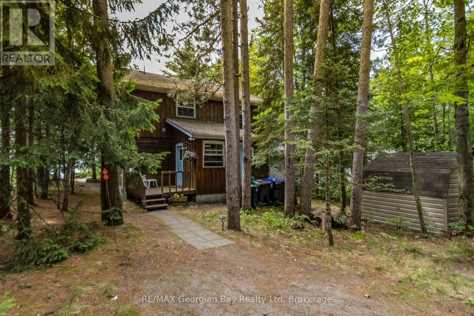 698 Tiny Beaches Road S, Tiny, Ontario  L0L 2T0 - Photo 35 - S12286374