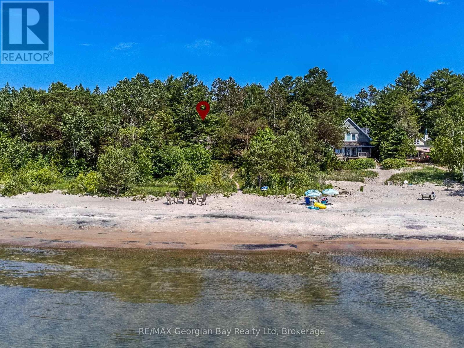 698 Tiny Beaches Road S, Tiny, Ontario  L0L 2T0 - Photo 4 - S12286374
