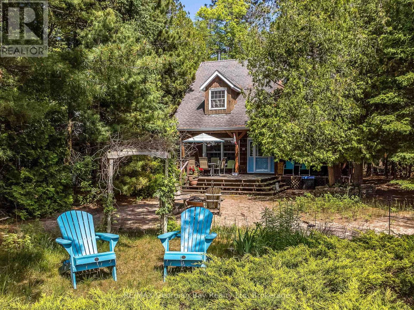 698 Tiny Beaches Road S, Tiny, Ontario  L0L 2T0 - Photo 44 - S12286374