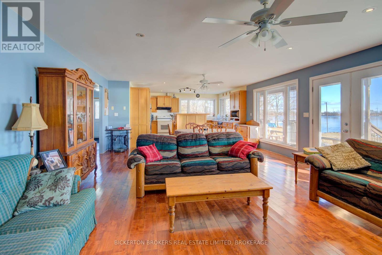 1125 Nine Mile Point Road, Frontenac Islands, Ontario  K0H 2Y0 - Photo 19 - X12286373