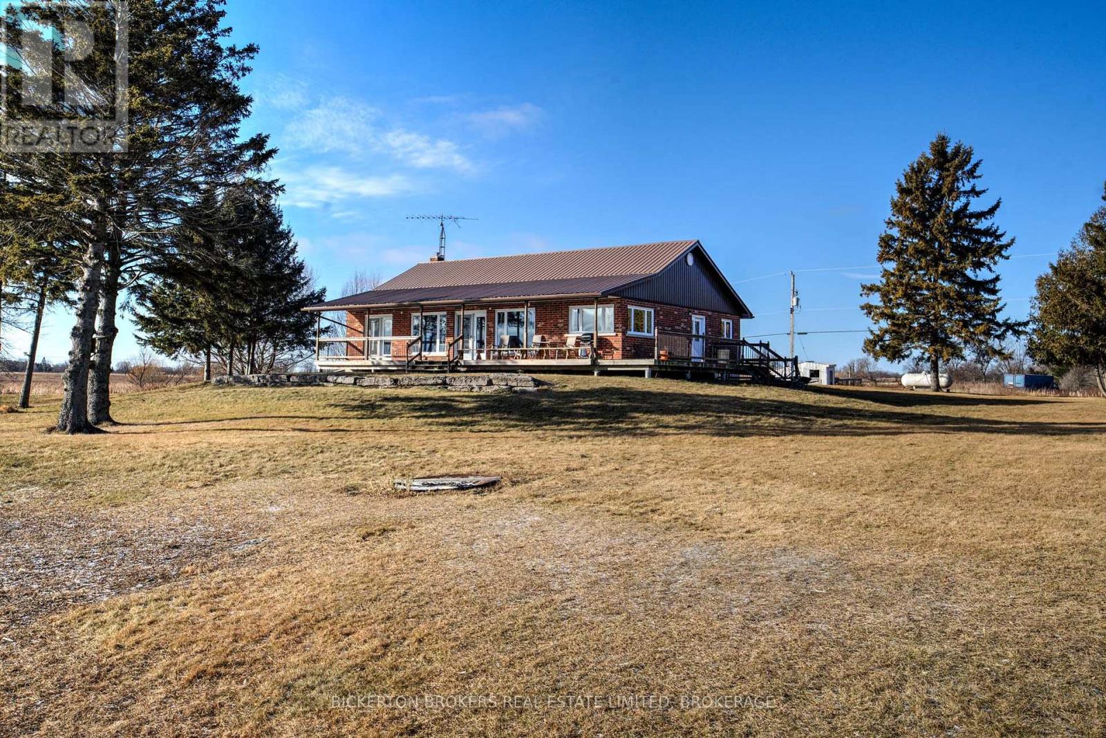 1125 Nine Mile Point Road, Frontenac Islands, Ontario  K0H 2Y0 - Photo 3 - X12286373