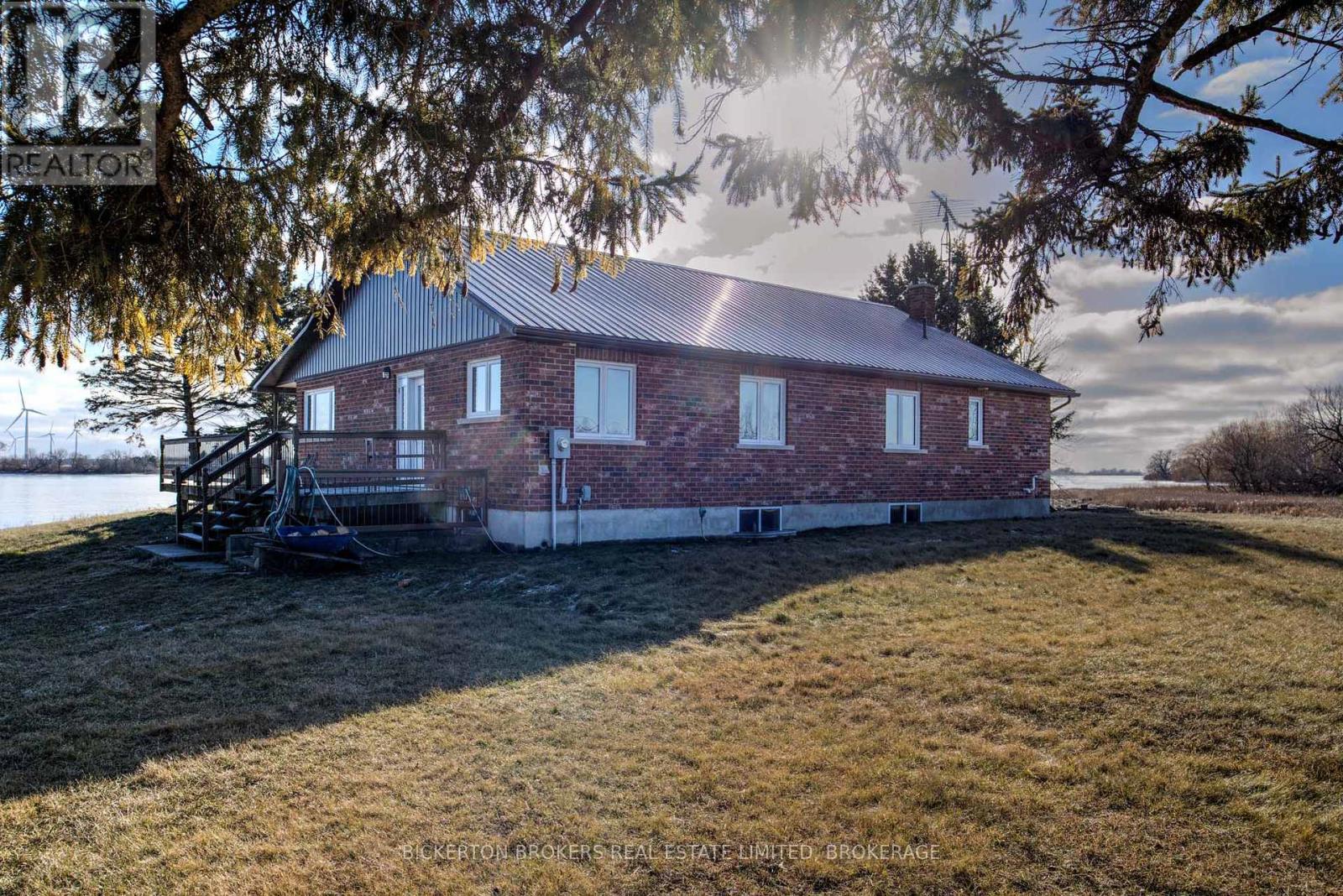 1125 Nine Mile Point Road, Frontenac Islands, Ontario  K0H 2Y0 - Photo 35 - X12286373