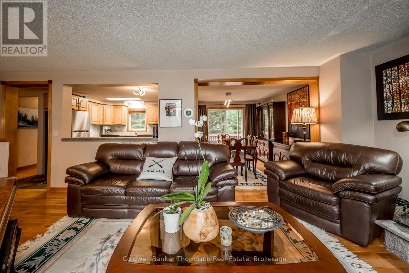 1378 Old Hwy 117, Lake Of Bays, Ontario  P0B 1A0 - Photo 12 - X12286460
