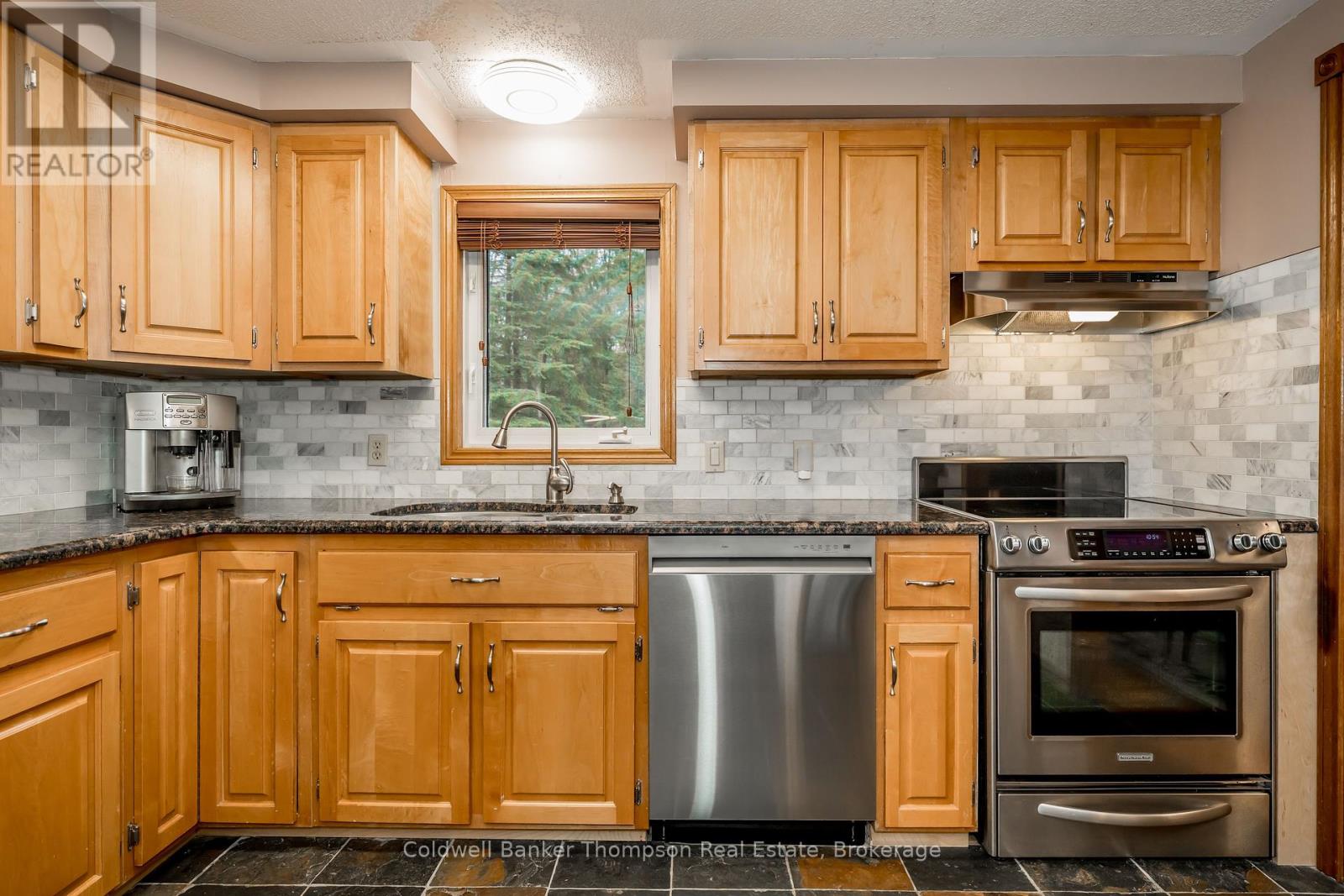 1378 Old Hwy 117, Lake Of Bays, Ontario  P0B 1A0 - Photo 16 - X12286460