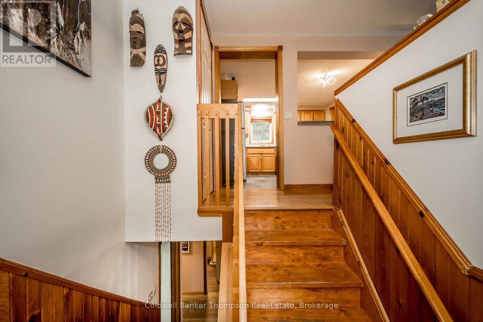 1378 Old Hwy 117, Lake Of Bays, Ontario  P0B 1A0 - Photo 8 - X12286460