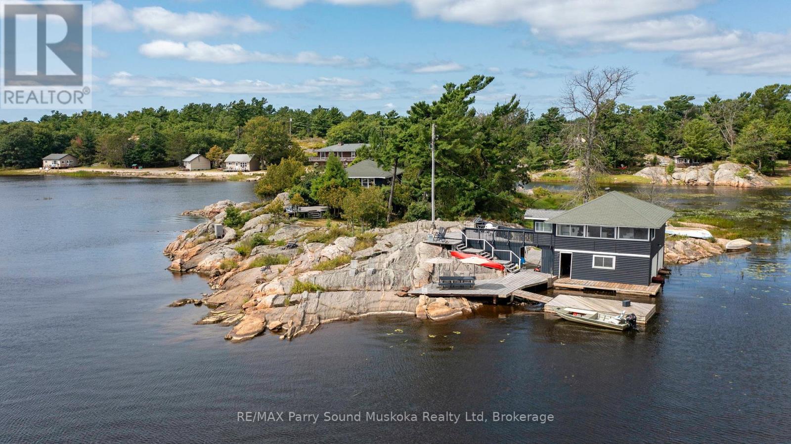 1 Island 271c, Carling, Ontario  P0G 1G0 - Photo 4 - X12286474