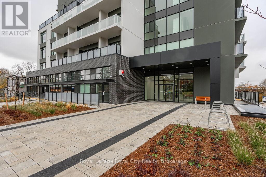Property at 608 - 71 WYNDHAM STREET S image 4