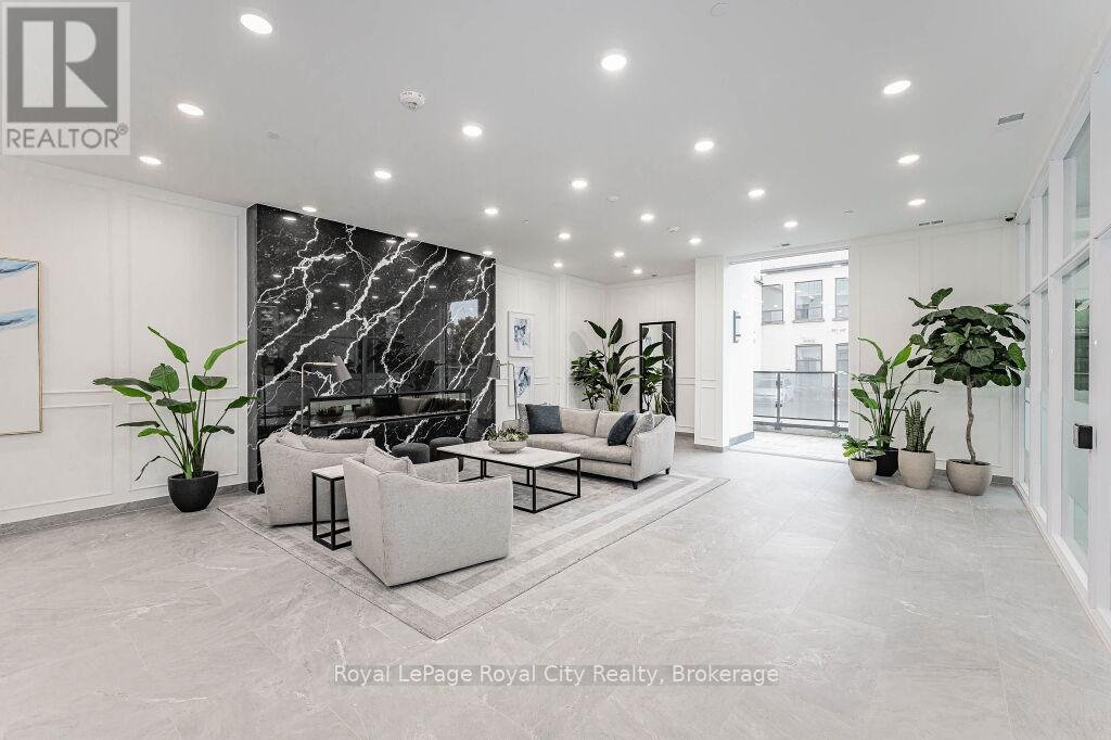 Property at 608 - 71 WYNDHAM STREET S image 5