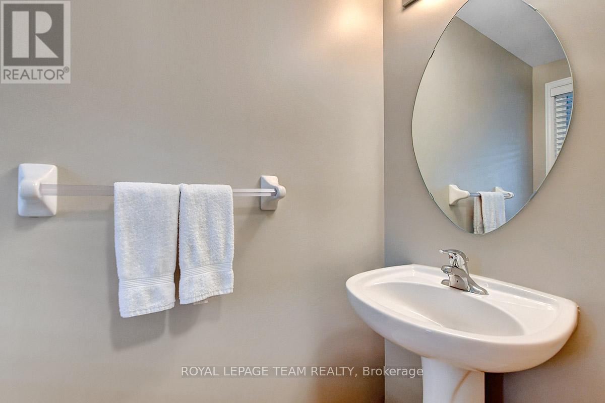 109 Goldwood Private, Ottawa, Ontario  K2J 0P4 - Photo 24 - X12286433