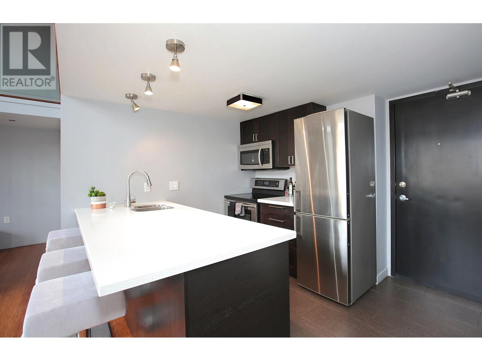 Listing Picture 11 of 39 : 511 22 E CORDOVA STREET, Vancouver / 溫哥華 - 魯藝地產 Yvonne Lu Group - MLS Medallion Club Member