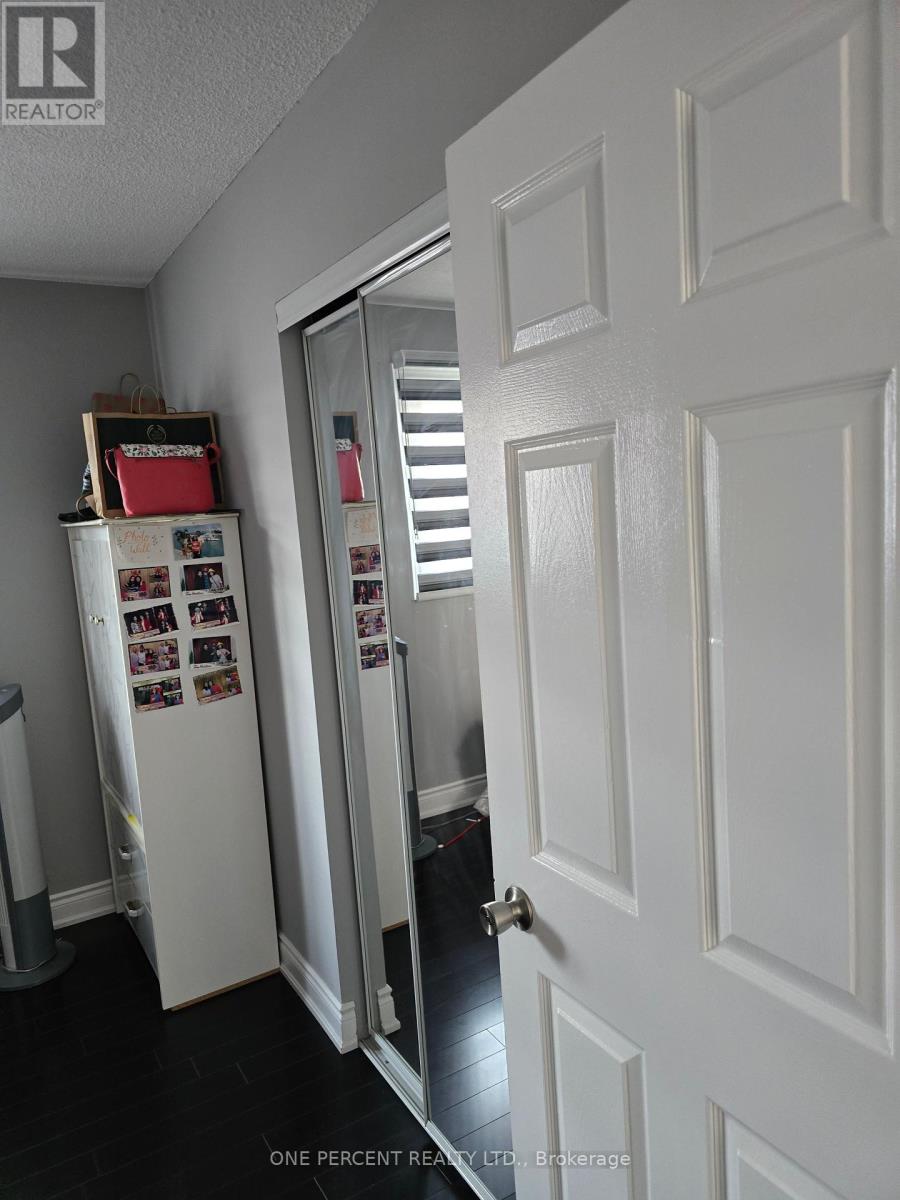 52 Timberlane Drive, Brampton, Ontario  L6Y 4B6 - Photo 32 - W12286285