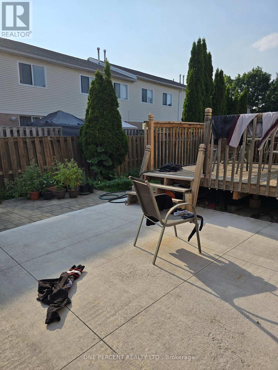 52 Timberlane Drive, Brampton, Ontario  L6Y 4B6 - Photo 37 - W12286285