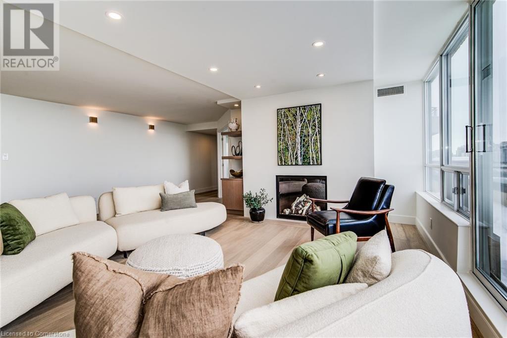Property at 4 WILLOW Street Unit# 1601 image 4