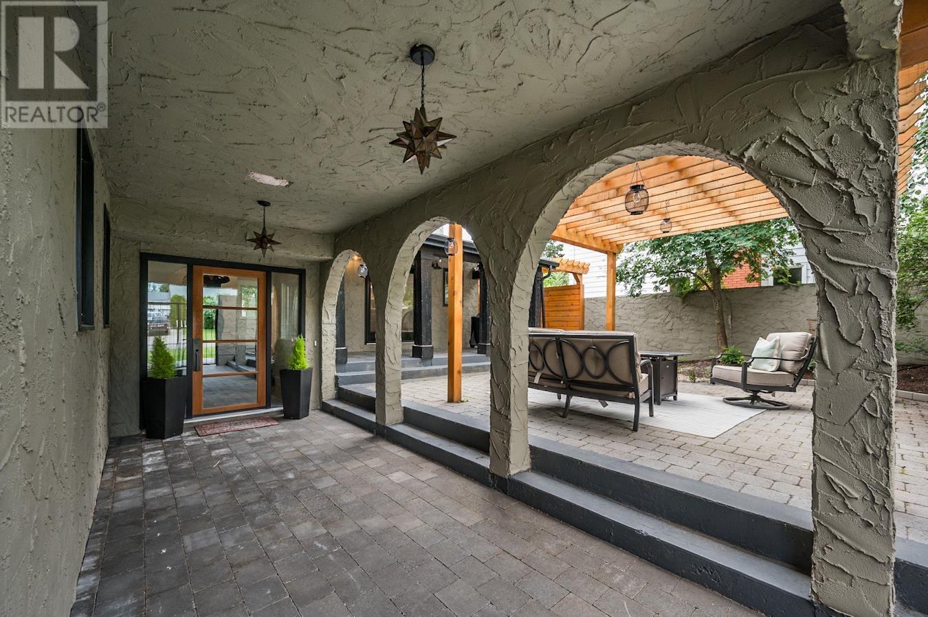 Property at 2925 NOTRE DAME DRIVE image 3
