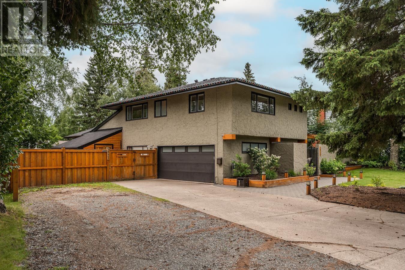 Property at 2925 NOTRE DAME DRIVE image 2